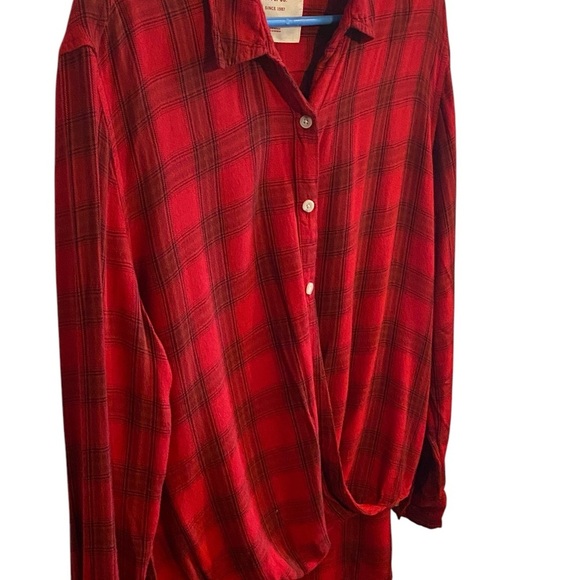 Mossimo Red Plaid Collared Faux wrap Fall Holiday cabincore button down shirt - Picture 3 of 6
